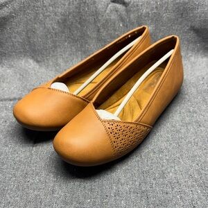 Easy Street Tan Women's Flats with Cutout Design